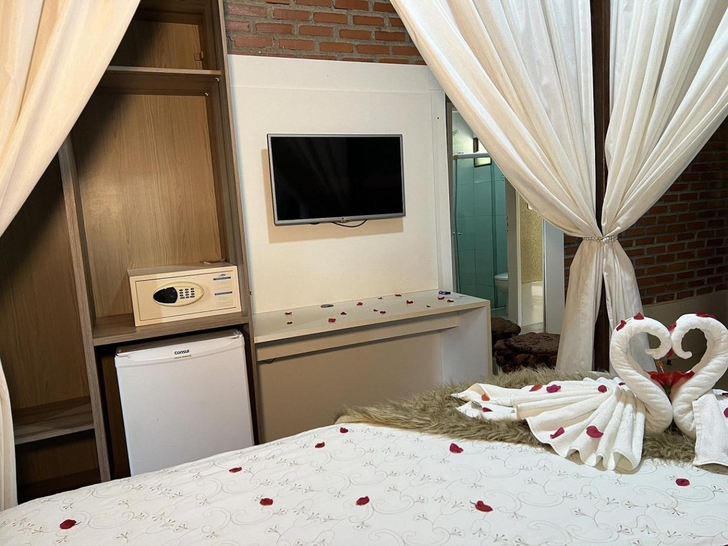 Pedra Do Sino Hotel ピラーニャス エクステリア 写真