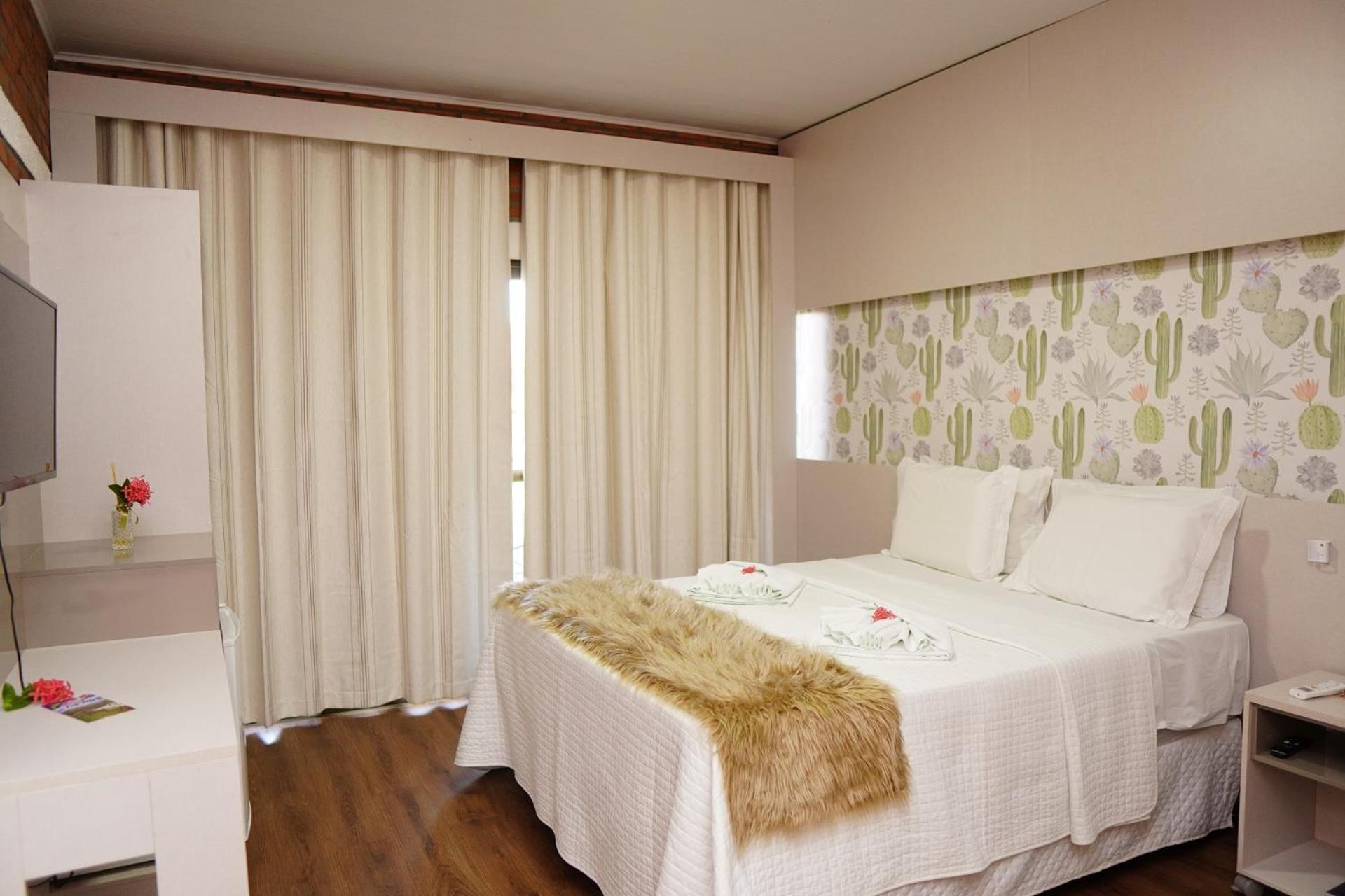 Pedra Do Sino Hotel ピラーニャス エクステリア 写真